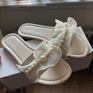 Elegant Cream Slide Sandals with Pearl Detail